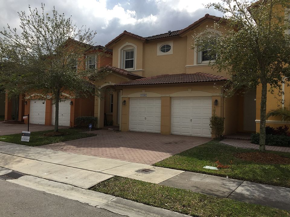 1st image of 11382 NW 83rd Way