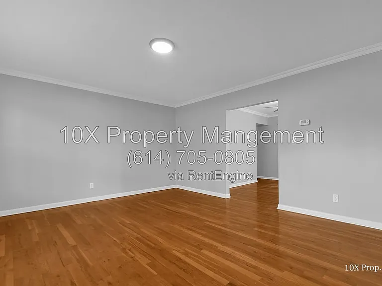 388 Shanahan Rd — Photo 8