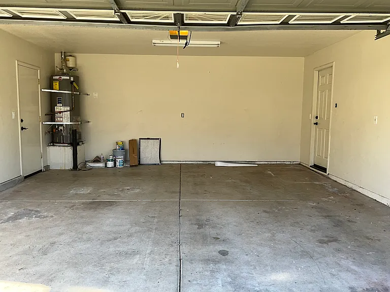 8418 Granite Cove Dr — Photo 23