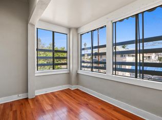 2209 S Congress Ave, Los Angeles, CA 90018