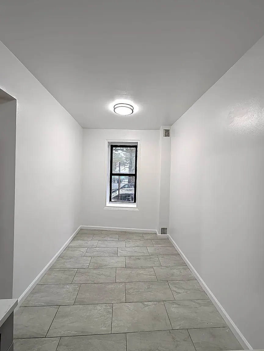 3111 Brighton First Place — Photo 2