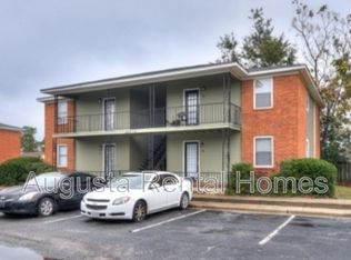 2575 1/2 Tobacco Rd APT A, Hephzibah, GA 30815