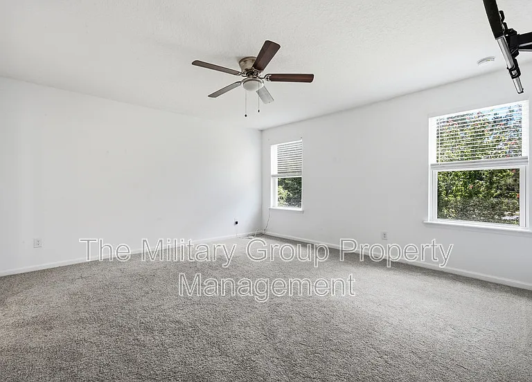 391 Hepburn Rd — Photo 19