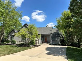 5602 W 131st Ter, Overland Park, KS 66209