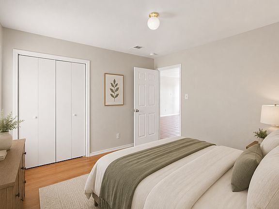 5th image of 7581 Windsor Oaks #D