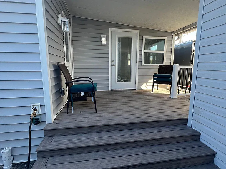 1810 Illinois Ave #20 — Photo 2