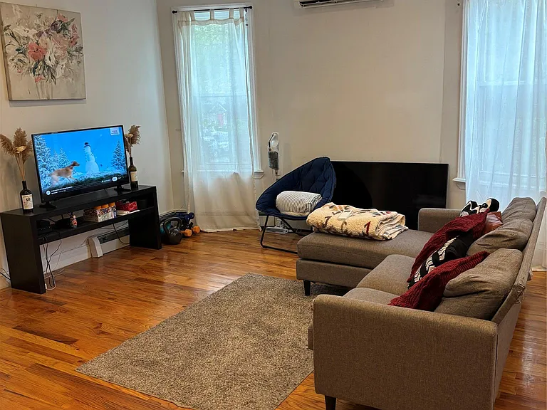 2866 Dudley Ave #1 — Photo 2