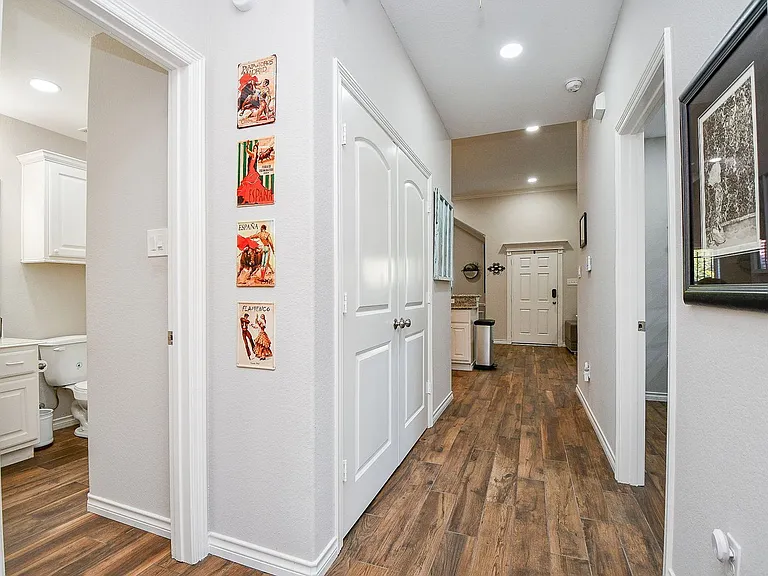 3344 Anita St — Photo 17