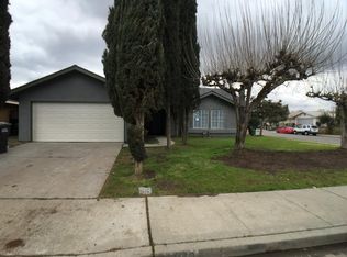2449 Berry St, Selma, CA