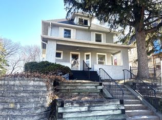 126 Park Ave, Dekalb, IL 60115