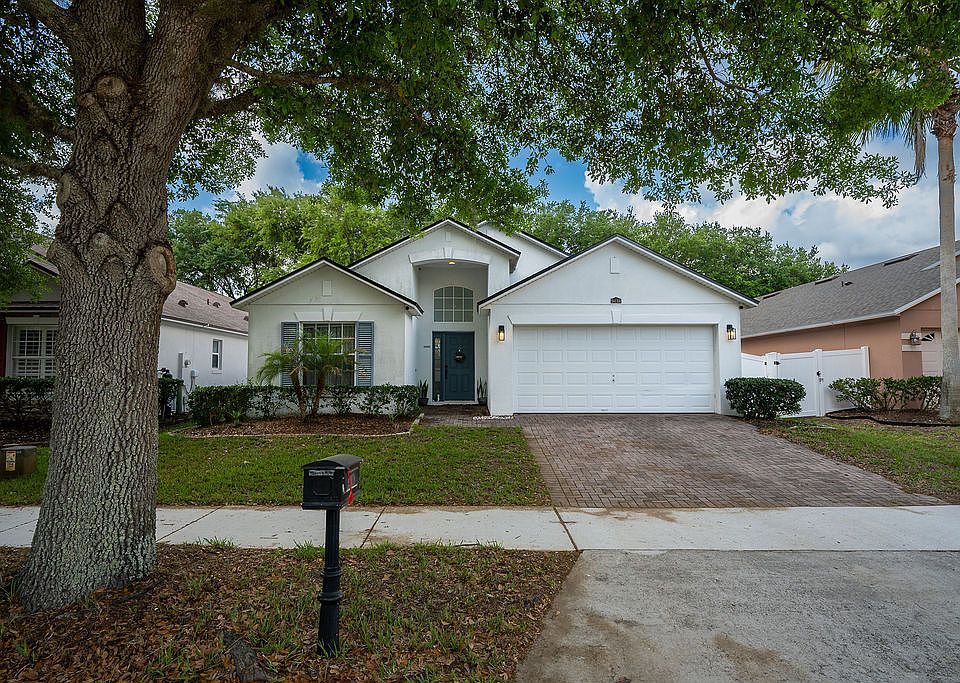 1st image of 9038 Oak Moss Dr