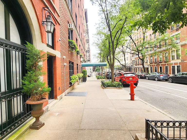 107 E 88th St #4B — Photo 6