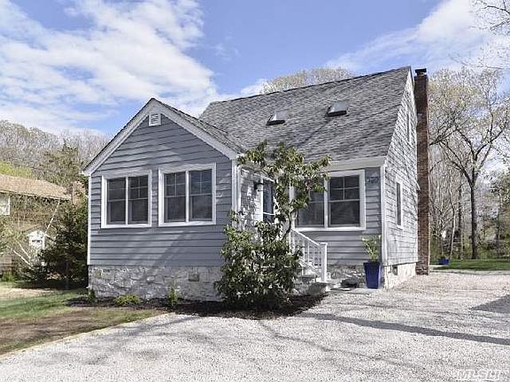 2nd image of 320 Meday Ave