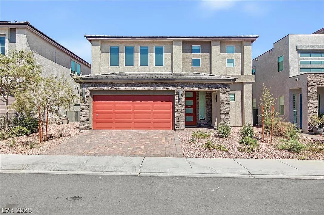 4 bed, 2.5 bath, 2988 sqft, $2,950 — Photo 1
