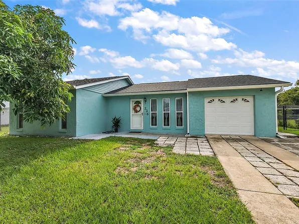 226 E Cedarwood Cir, Kissimmee, FL 34743