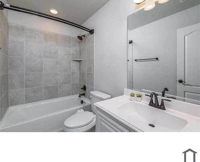 3101 Southampton Dr — Photo 12