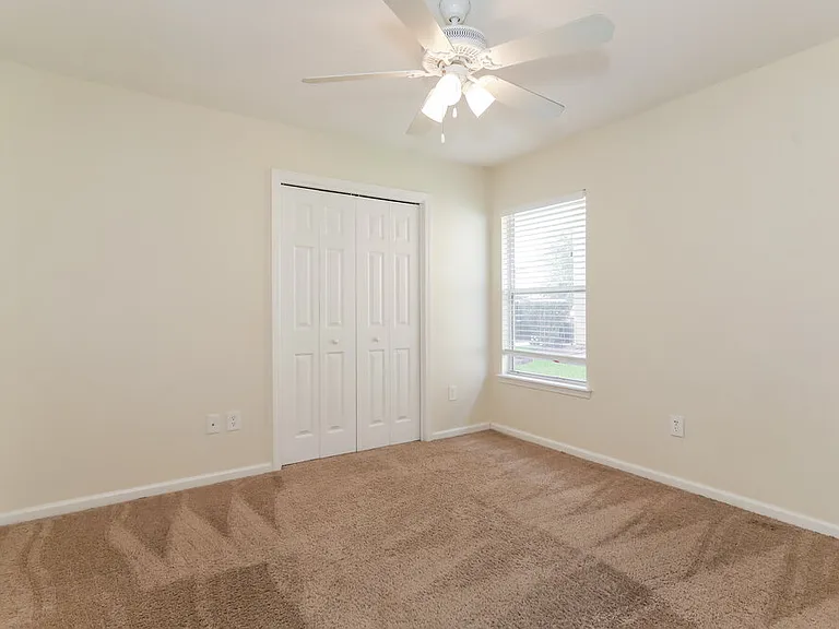 3460 Live Oak Hollow Dr — Photo 9