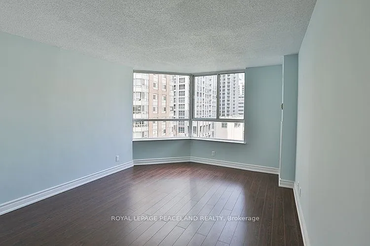 44 Gerrard St W #704 — Photo 10