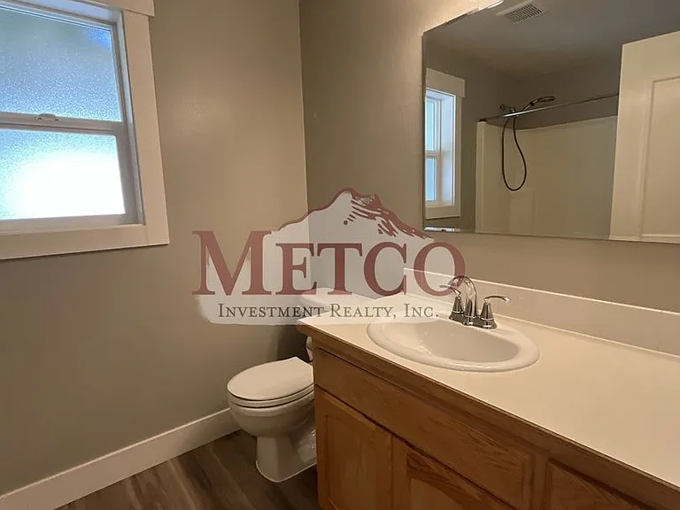 536 Creswood Dr — Photo 7