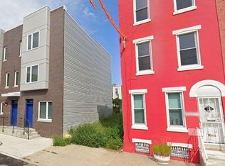 2039 N 9th St, Philadelphia, PA 19122