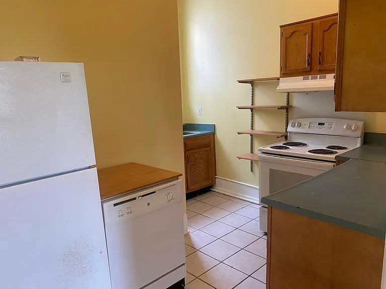 402 E Duffy St #2 — Photo 17