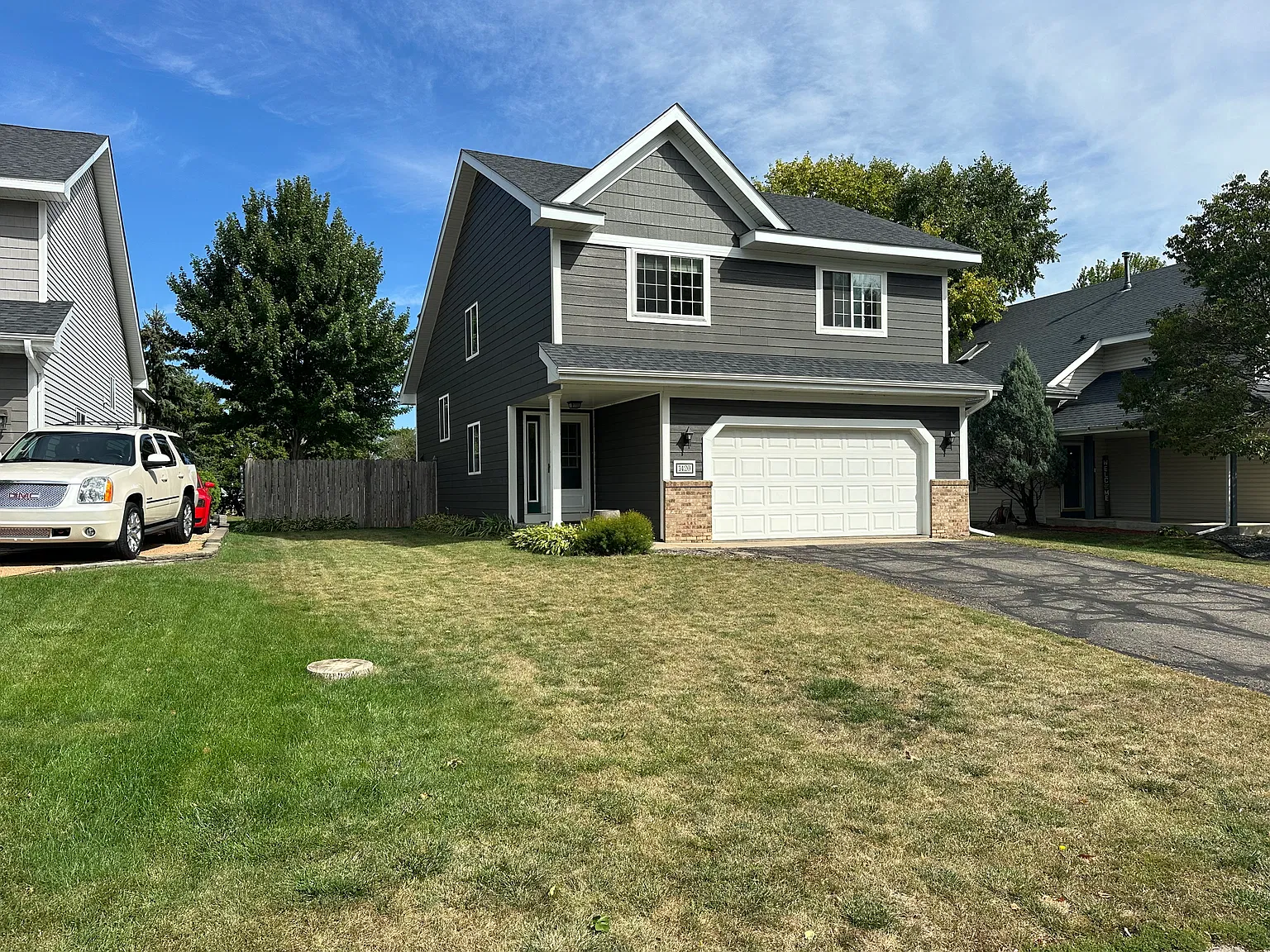 4 bed, 1950 sqft, $2,900 — Photo 3