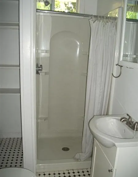 7 Albert St #3 — Photo 7
