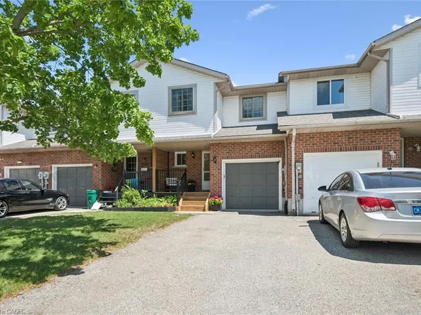 67 Brembel St, Kitchener, ON N2B 3T8