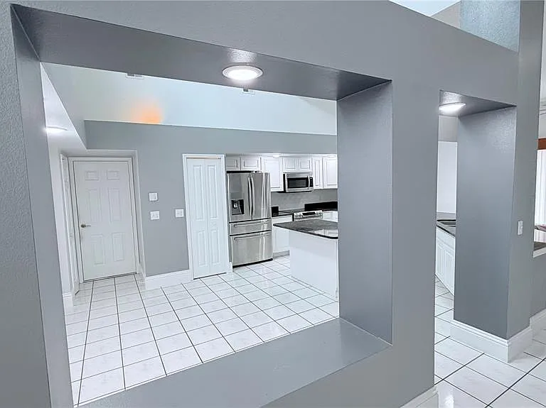 4103 Sparrow Ct — Photo 36