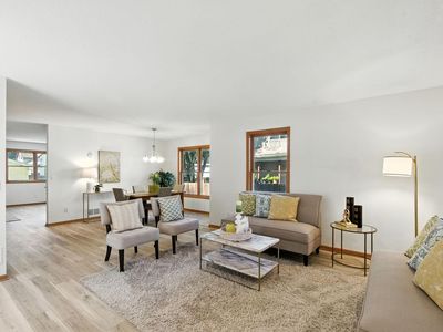 726 Thomas Ave, Saint Paul, MN, 55104