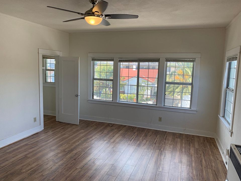 1st image of 617 W 15th St #1/2
