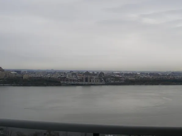 1512 Palisade Ave APT 17E, Fort Lee, NJ 07024
