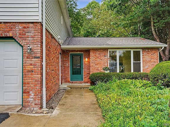 3rd image of 38 Rauch Dr