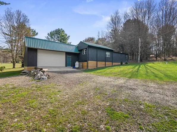 391 Charles Dr, Tidioute, PA 16351