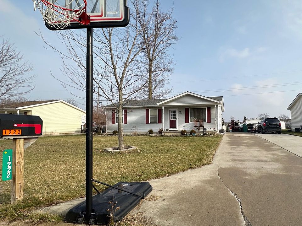2nd image of 1222 Quain Ln