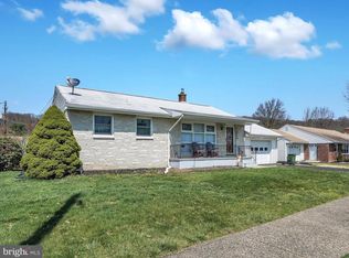 315 2nd St, Pine Grove, PA 17963