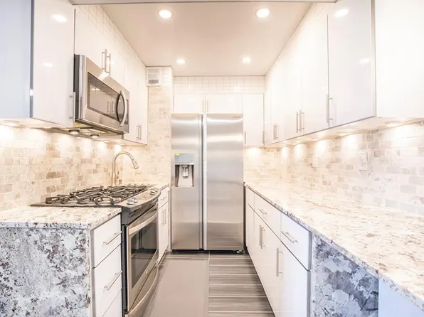 54-40 Little Neck Pkwy #6-L, Queens, NY 11362