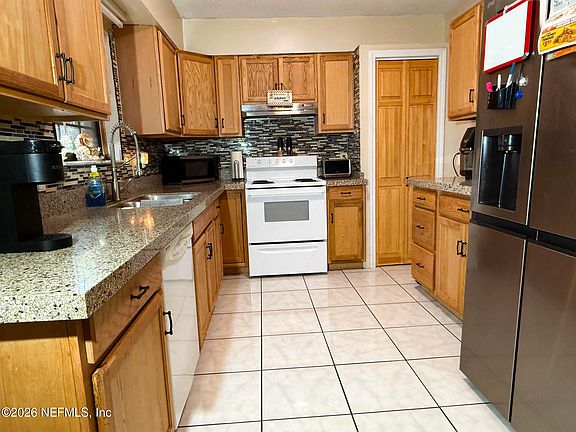 2nd image of 620 GLENDALE Street