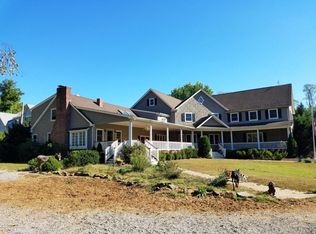 263 Chapel Hill Rd, Atlantic Highlands, NJ 07716