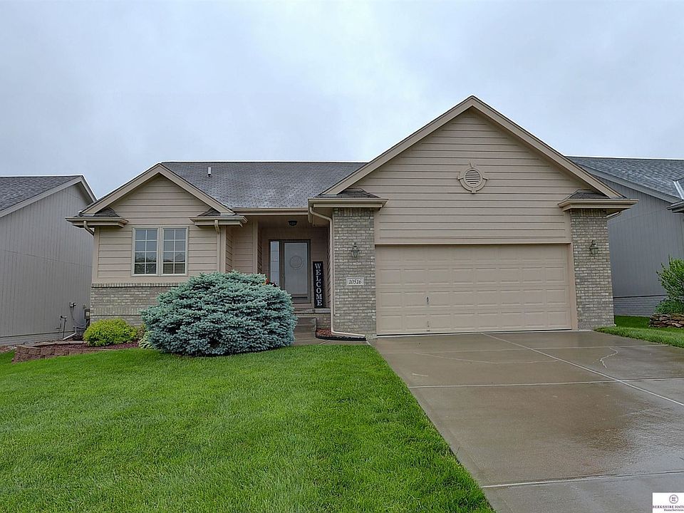 1st image of 10516 Brentwood Dr