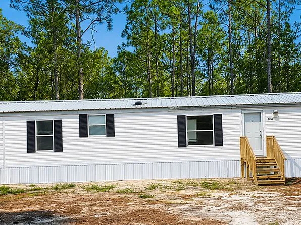 1655 NW 65th St, Bell, FL 32619