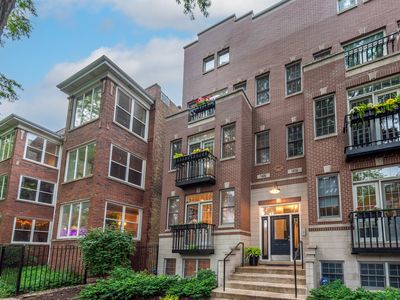 1418 W Hollywood Ave #3, Chicago, IL, 60660