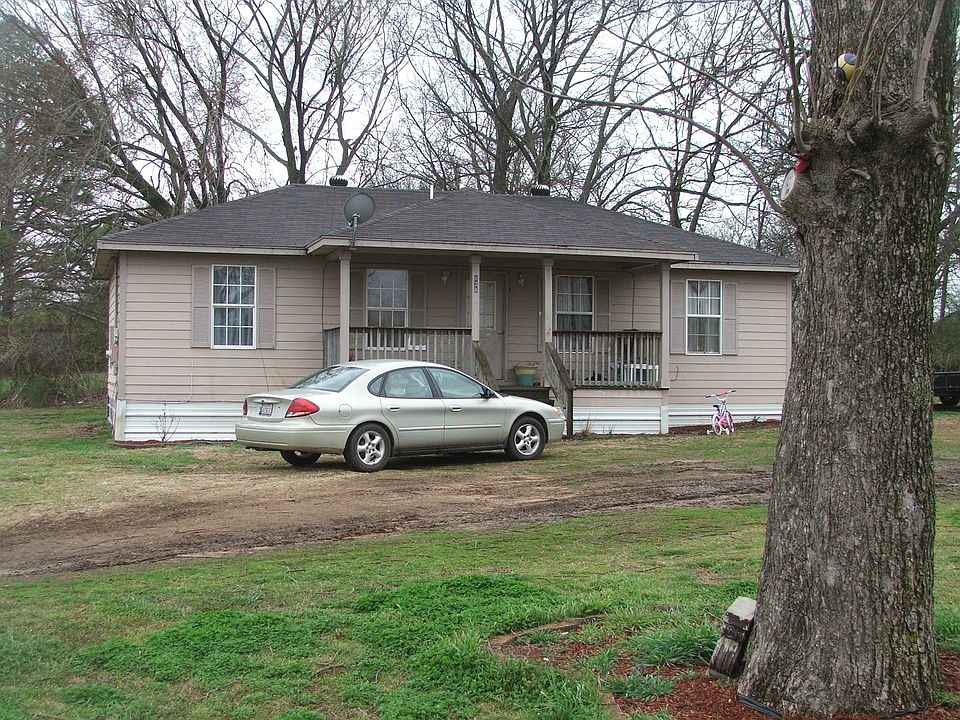 1st image of 626 E B St