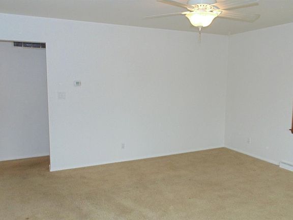 2nd image of 2655 Grand Blvd