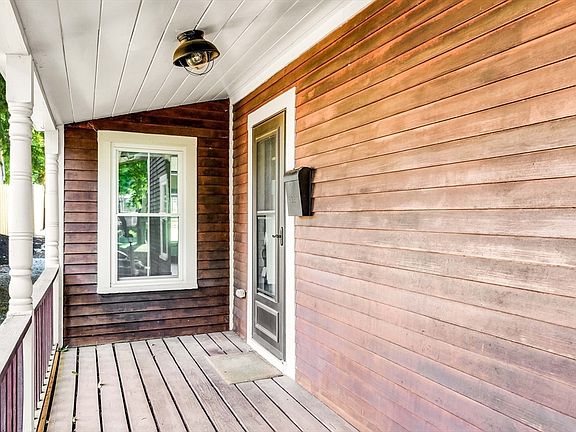 5th image of 34 Woodland St #B