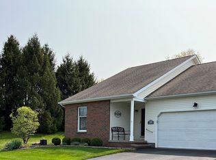 300 Golf Dr, Cortland, OH 44410