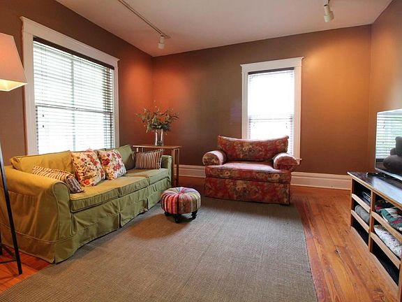4th image of 88 McKinley Ave N