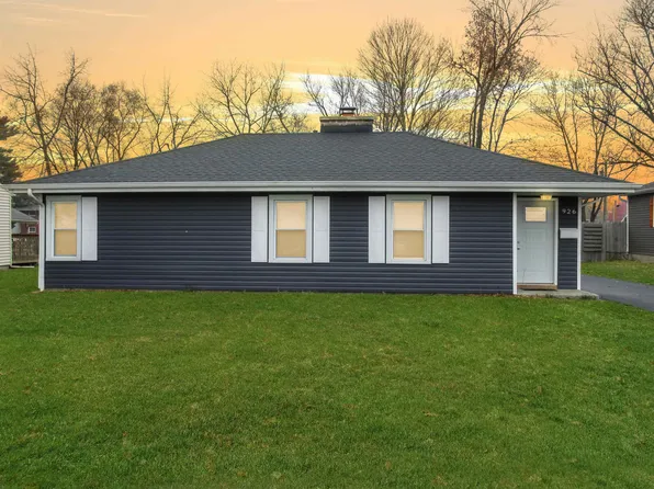 926 W 2nd St, Byron, IL 61010