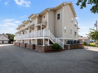 50 Clemence St #50, Cranston, RI 02920