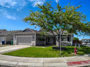 298 Fallen Leaf Ln, Fernley, NV 89408